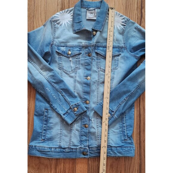 Hillsong There is More Denim Trucker Jacket Embrodered Lion Patch Medium - Picture 7 of 9